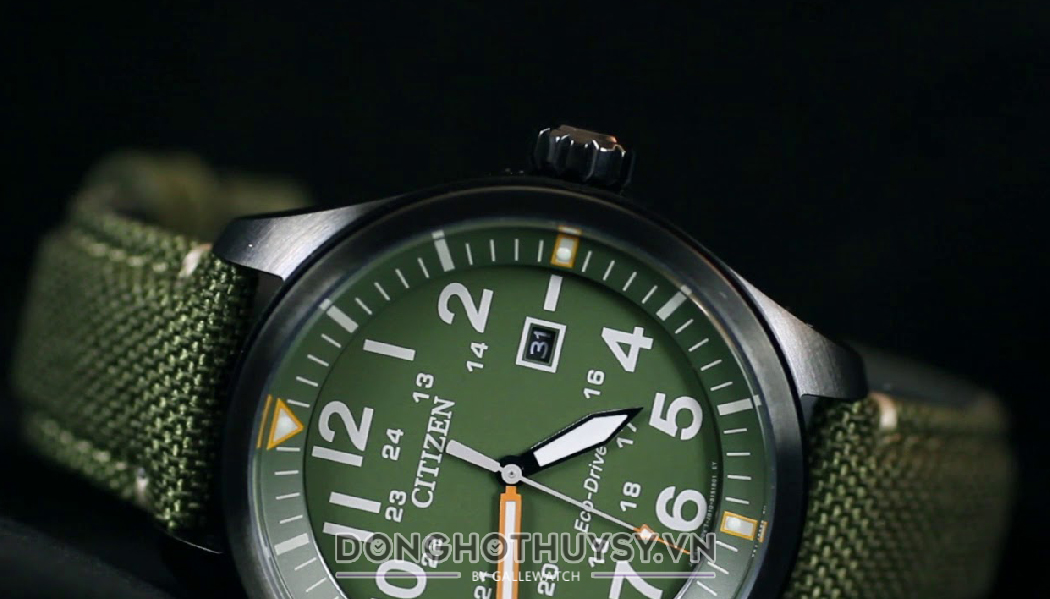 Đồng hồ quân đội – Khí chất mạnh mẽ vượt thời gian