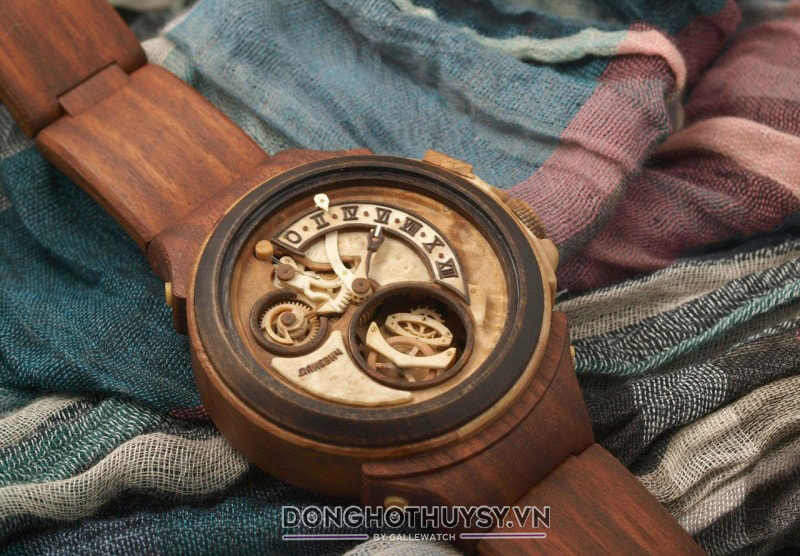 đeo đồng hồ vỏ gỗ cần lưu ý điều gì?