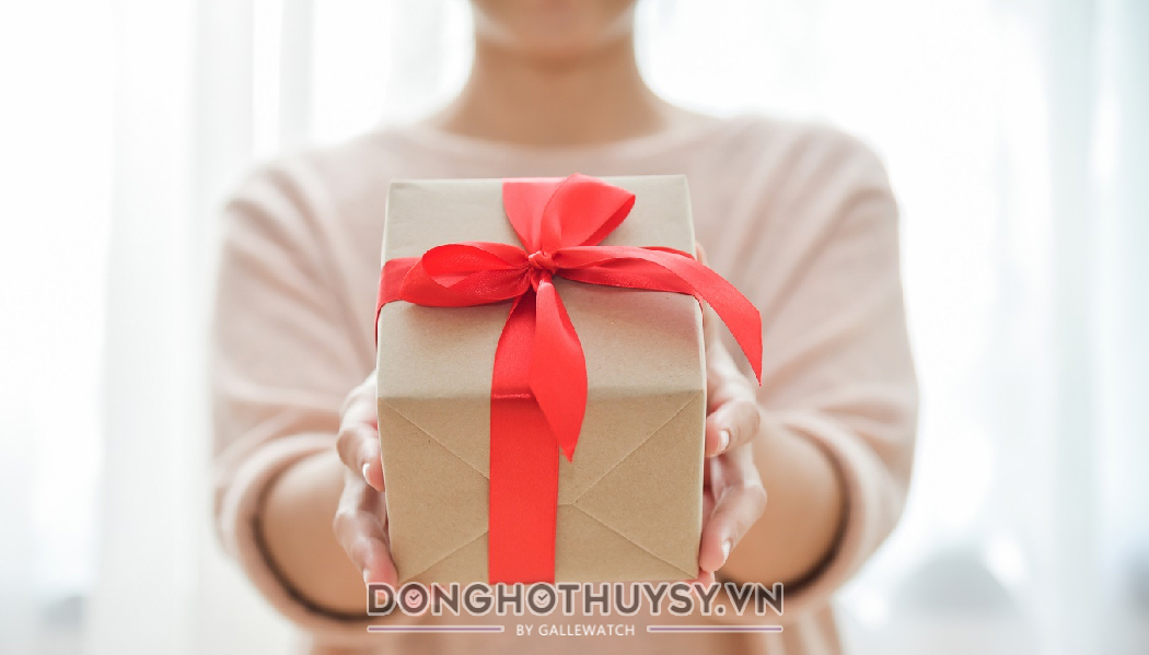 TOP 22 món quà tặng bố ý nghĩa nhất bạn không thể bỏ qua