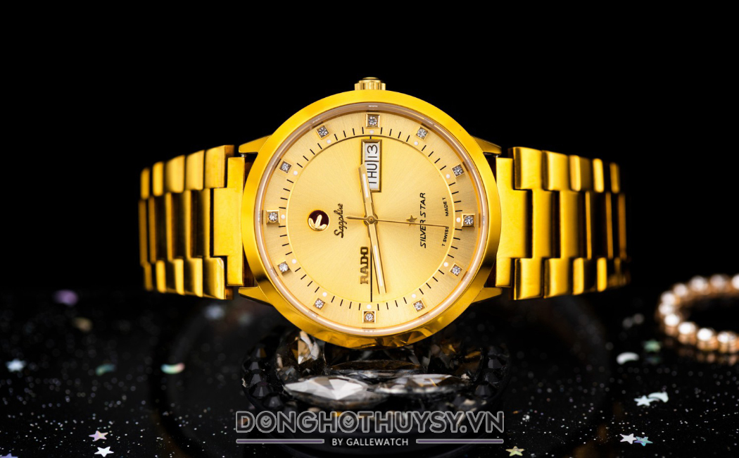 Bật mí cách khắc phục đồng hồ mạ vàng bị phai màu hiệu quả nhất