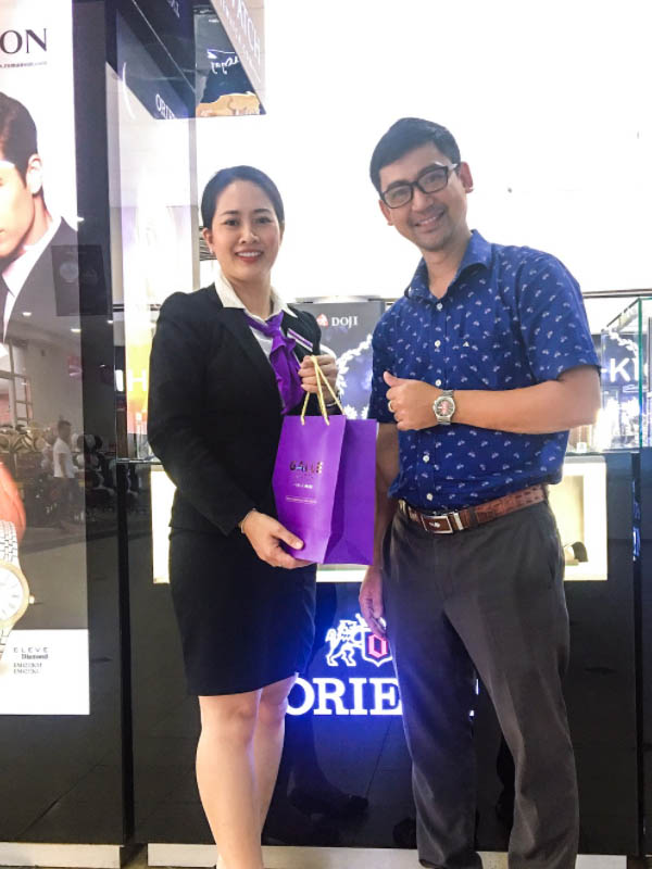 Anh Võ Việt Đức mua đồng hồ tại Galle Watch